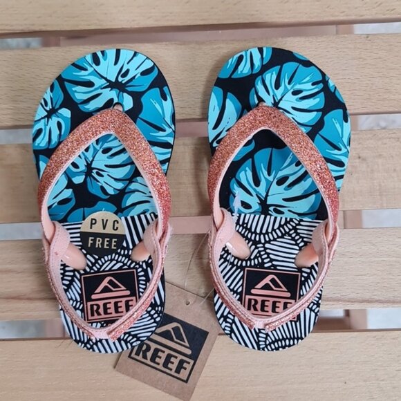 Toddler Girl's Reef Little Stargazer Print Flip Flop - Picture 4 of 9